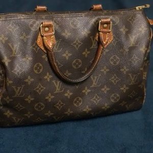 Louis Vuitton purse